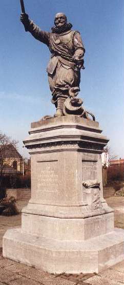 Standbeeld Piet Heyn